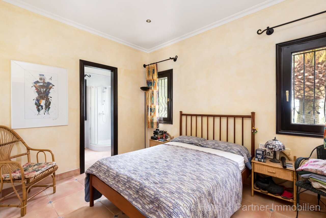 Mediterrane Villa mit atemberaubendem Meerblick