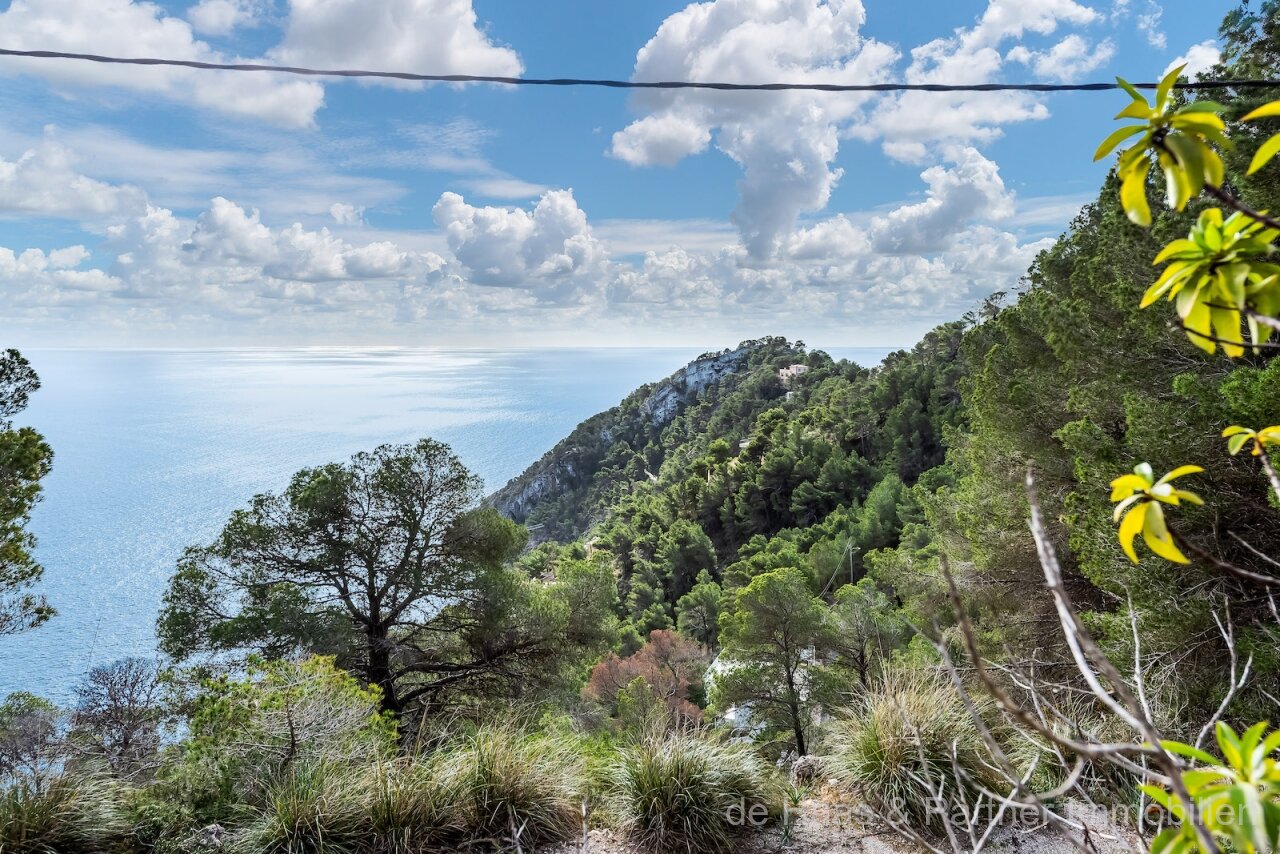Mediterrane Villa mit atemberaubendem Meerblick