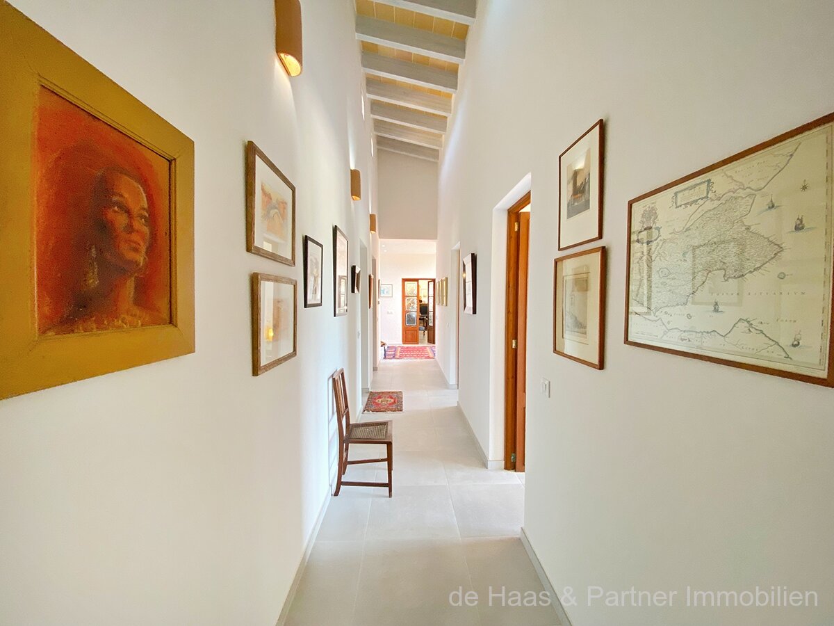 Finca en posición ligeramente elevada con hermosas vistas al paisaje