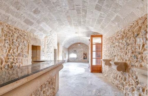 Molino histórico en ubicación céntrica con licencia de restaurante