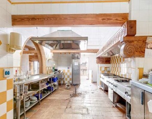 Molino histórico en ubicación céntrica con licencia de restaurante