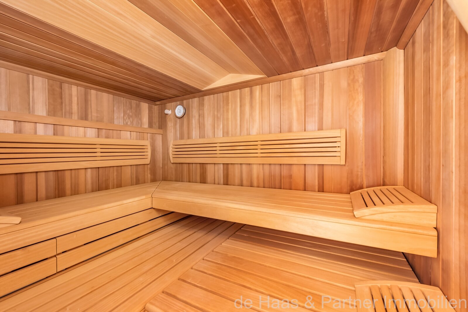 Encantador chalet con vistas al mar y sauna privada