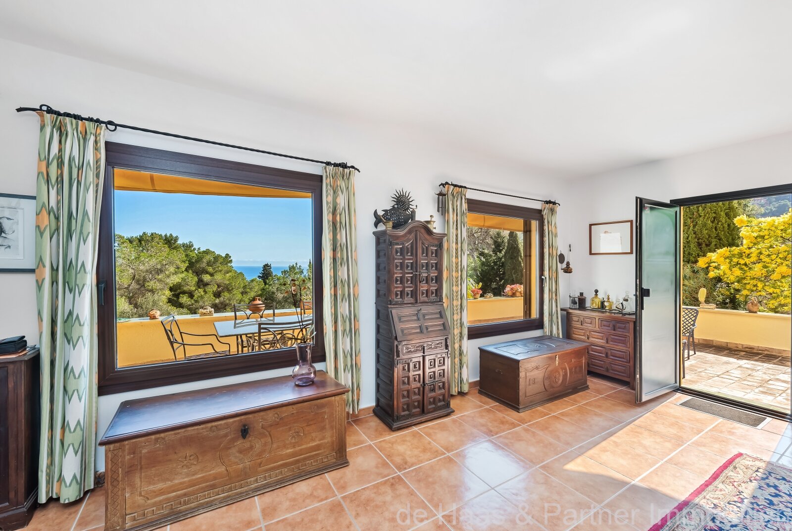 Encantador chalet con vistas al mar y sauna privada