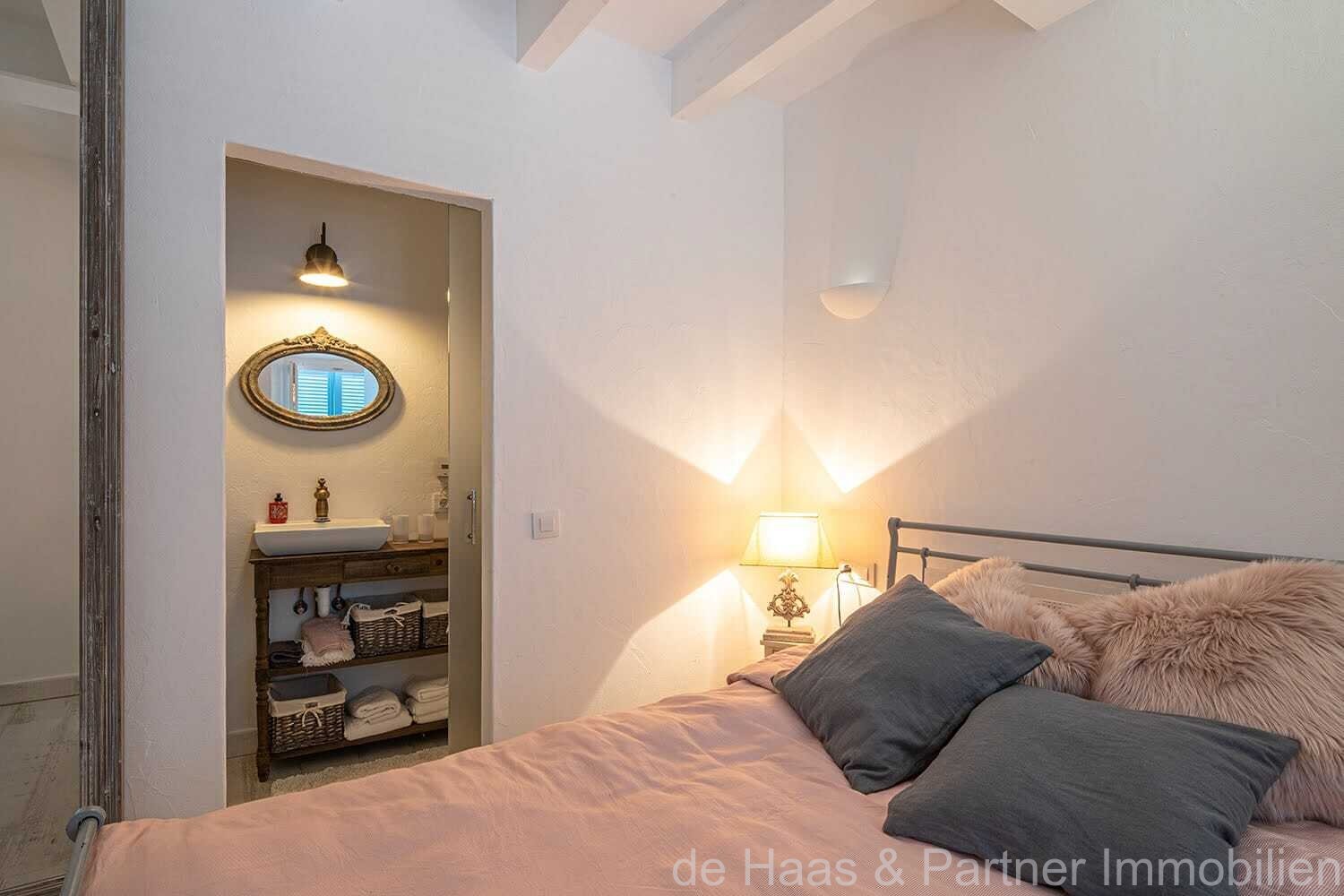 Extraordinaria casa de pueblo en perfecto estado y con licencia de alquiler