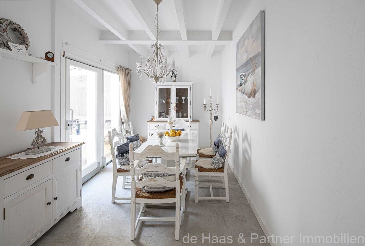 Extraordinaria casa de pueblo en perfecto estado y con licencia de alquiler