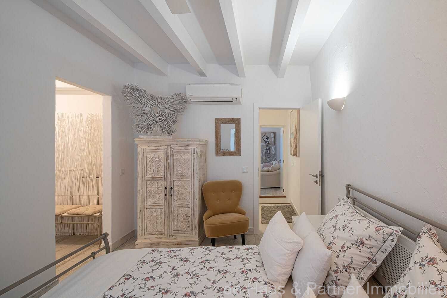 Extraordinaria casa de pueblo en perfecto estado y con licencia de alquiler