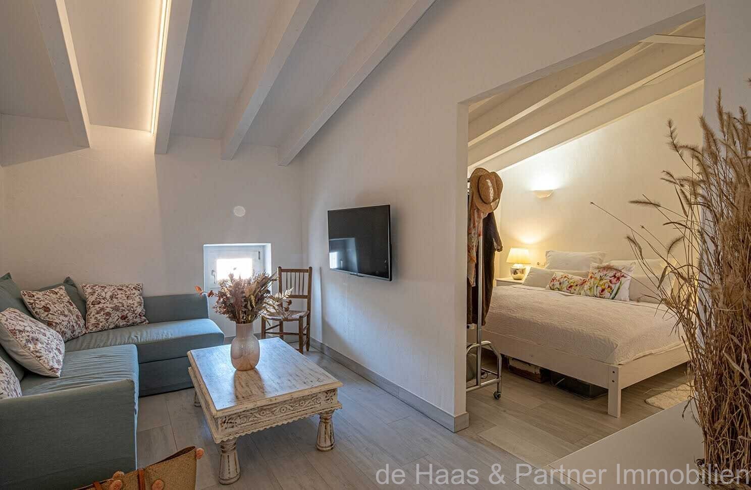 Extraordinaria casa de pueblo en perfecto estado y con licencia de alquiler