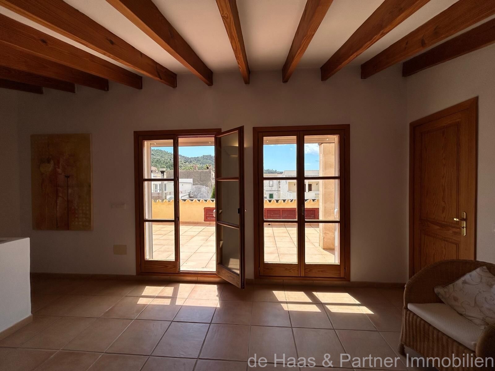 Casa de pueblo con un patio fantástico, garaje y azotea