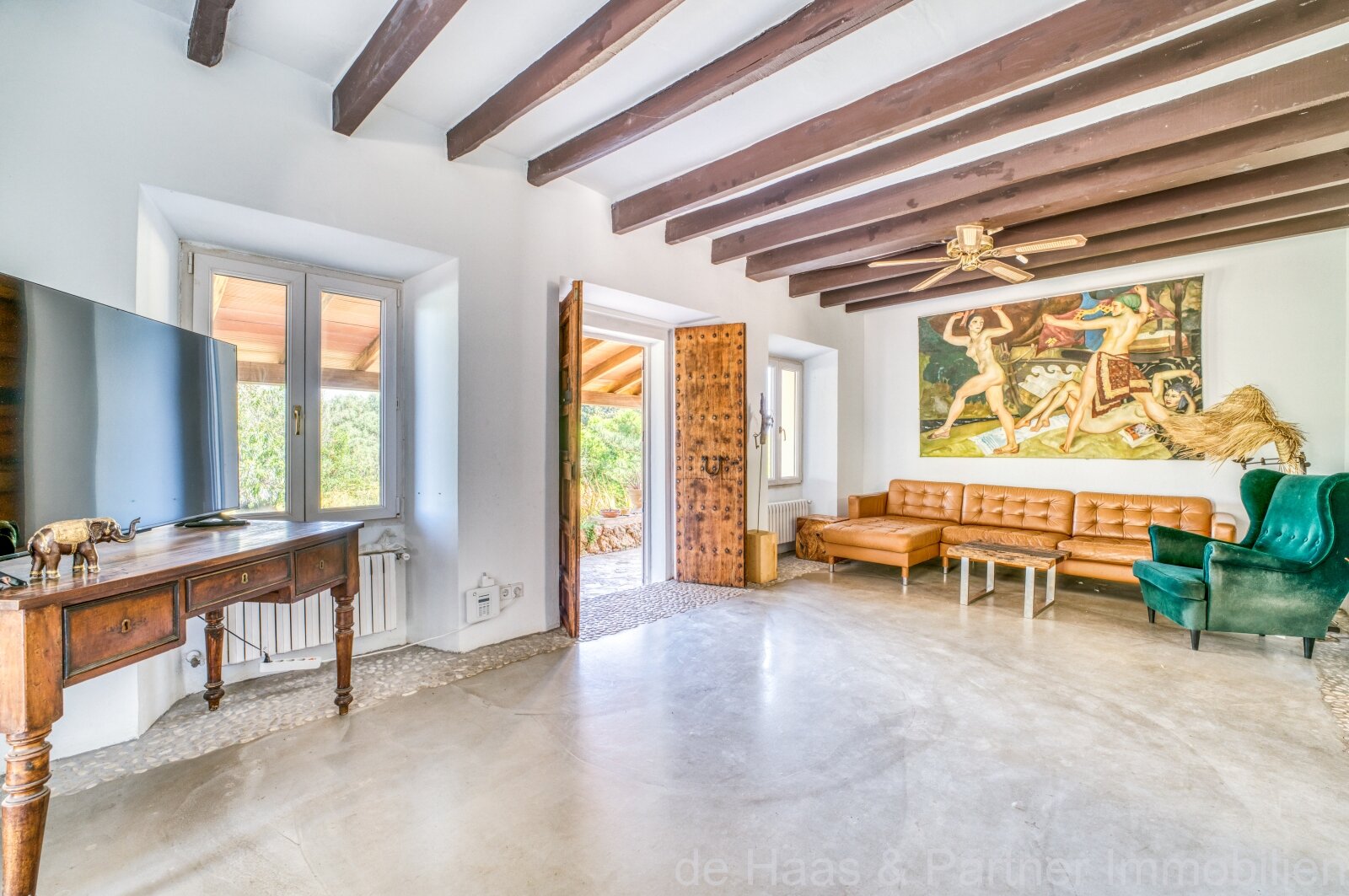 Finca señorial a poca distancia a pie del pueblo de Capdepera y con mucha privacidad