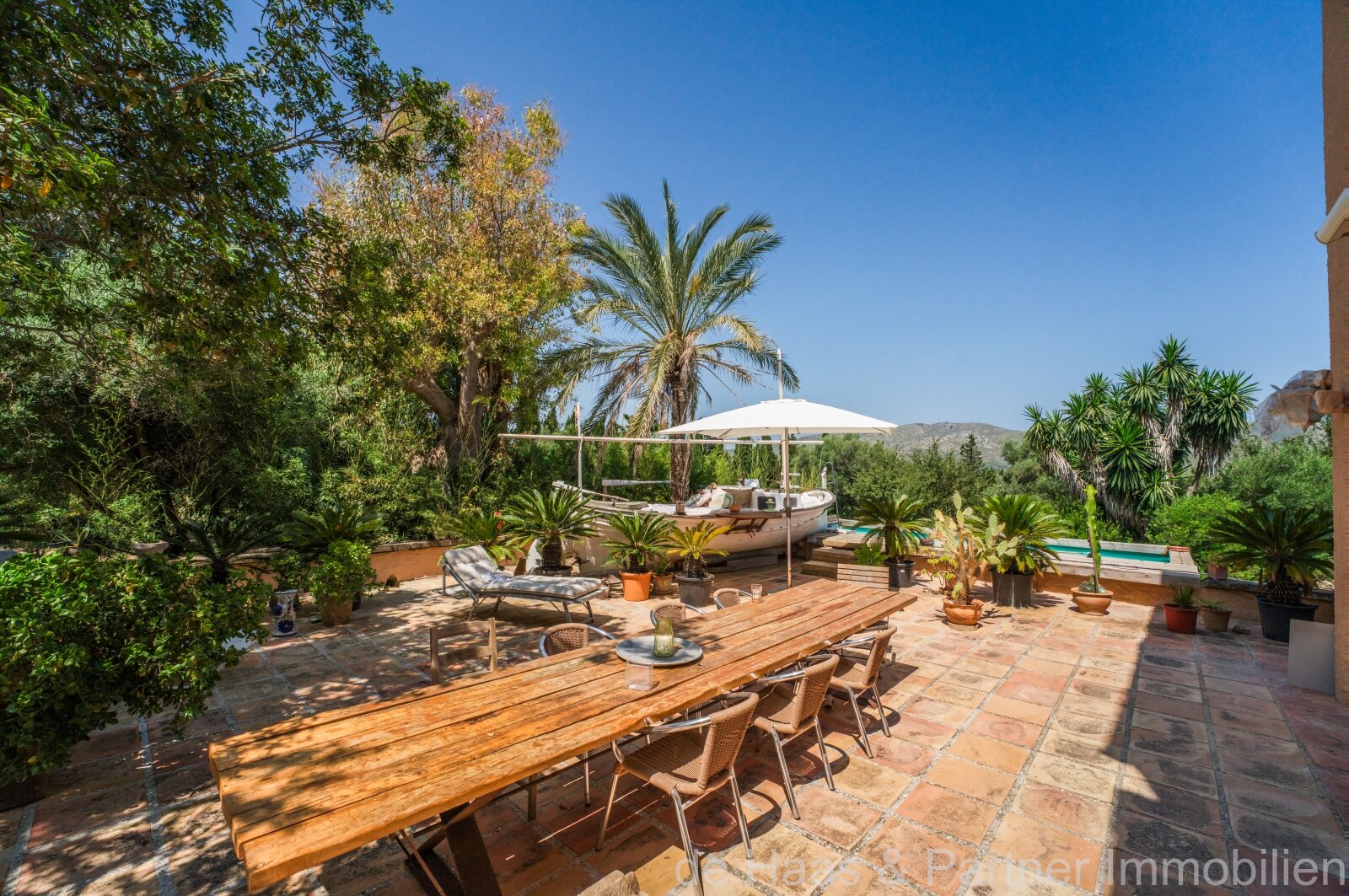 Finca señorial a poca distancia a pie del pueblo de Capdepera y con mucha privacidad