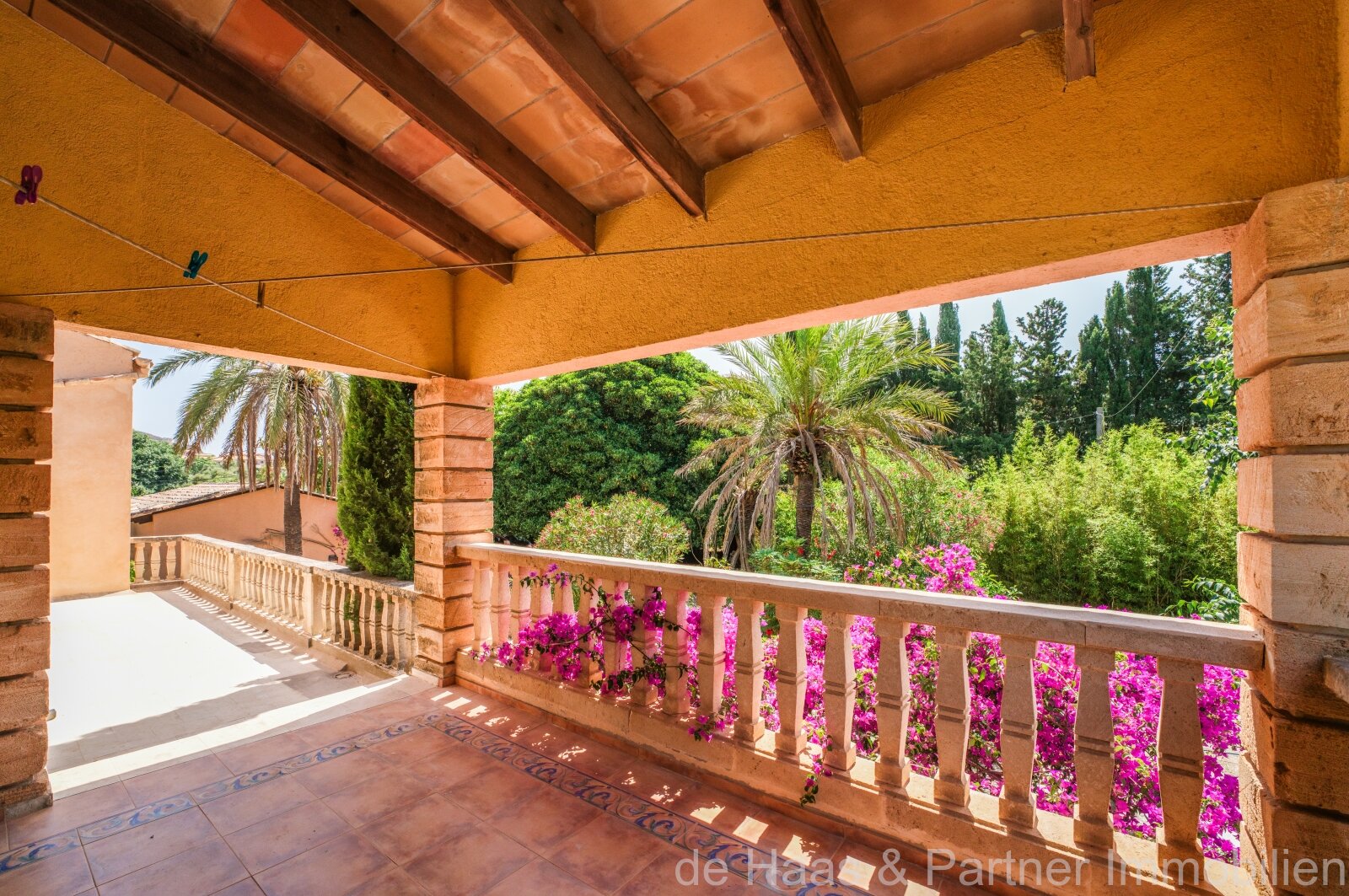 Finca señorial a poca distancia a pie del pueblo de Capdepera y con mucha privacidad