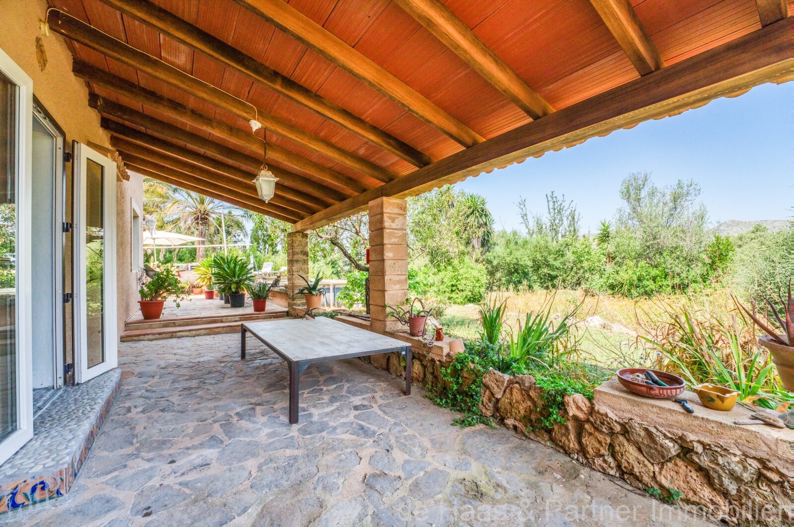 Finca señorial a poca distancia a pie del pueblo de Capdepera y con mucha privacidad