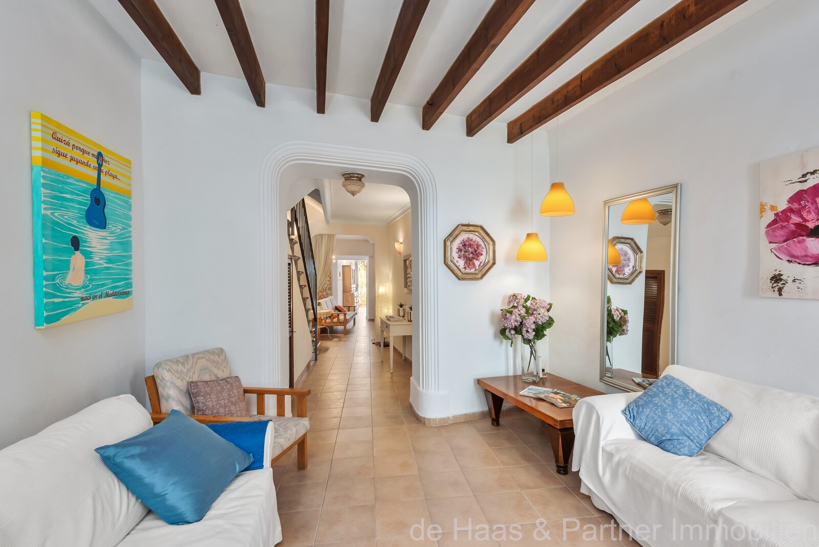 Casa adosada en una zona céntrica y tranquila con licencia ETV y gran patio