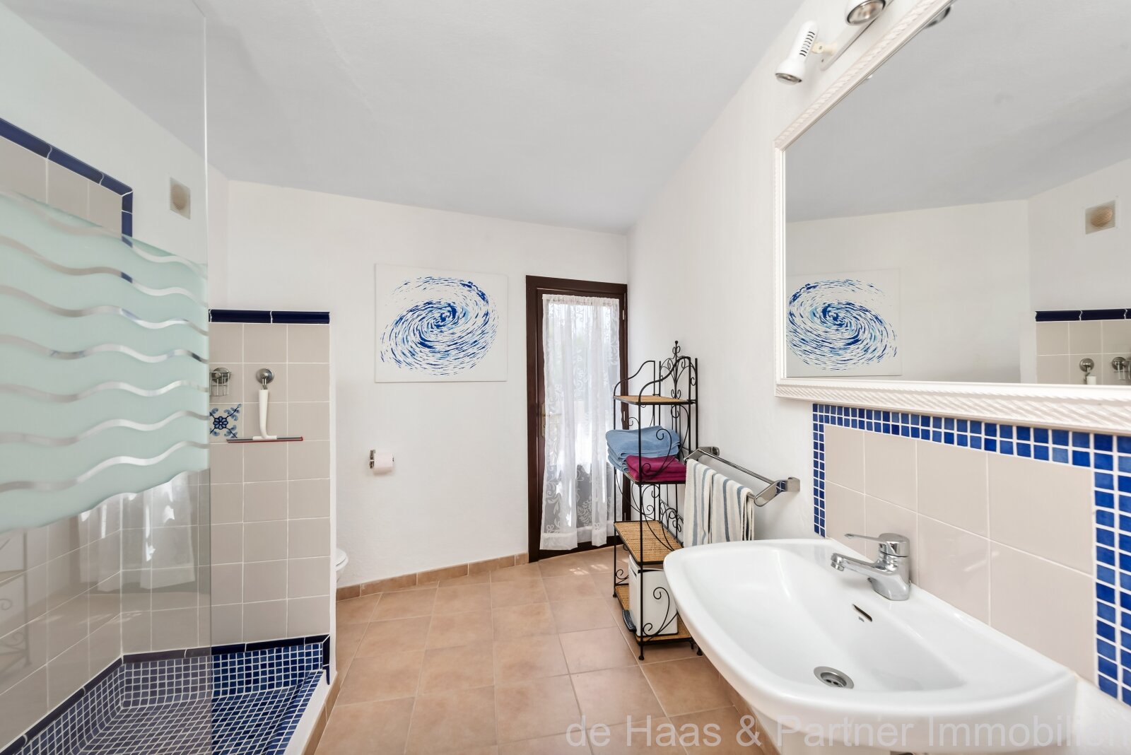 Casa adosada en una zona céntrica y tranquila con licencia ETV y gran patio